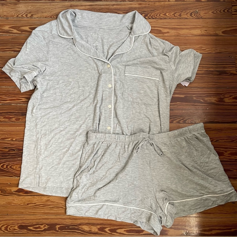 NWT Auden Heather Gray loud Knit Modal Short Sleeve Notch Collar Top and Shorts - Picture 5 of 9